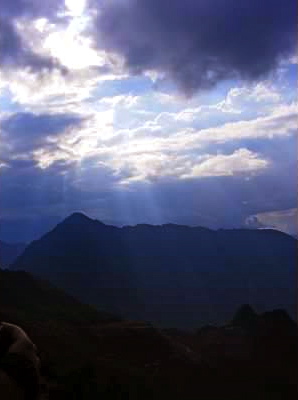 sun gate machu picchu peru