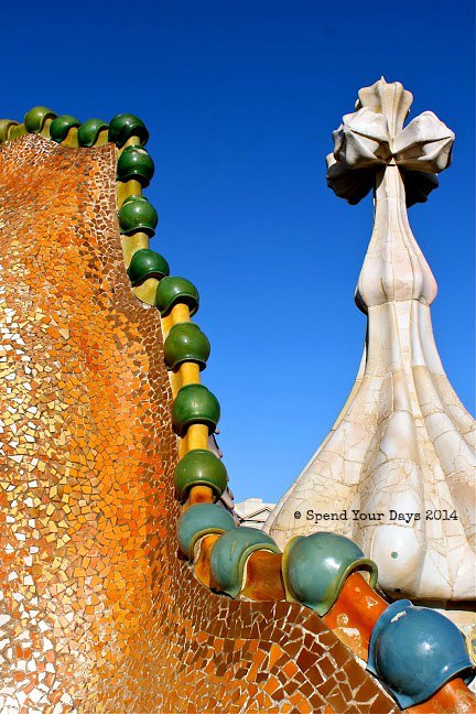 casa batllo rooftop barcelona spain gaudi