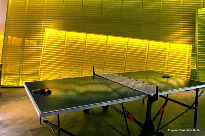 saguaro palm springs ping pong table