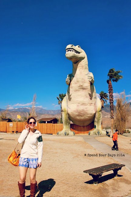 cabazon dinosaur trex california