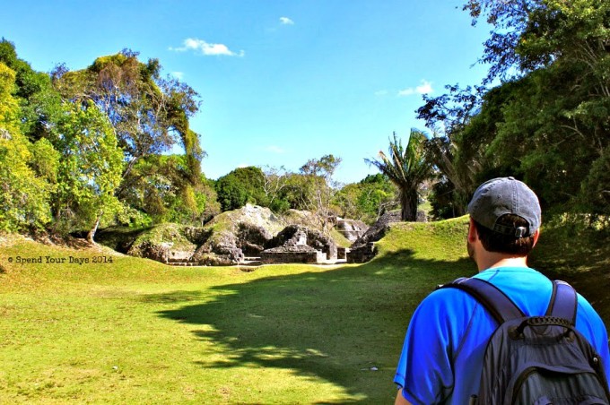 xunantunich belize mayan ruin