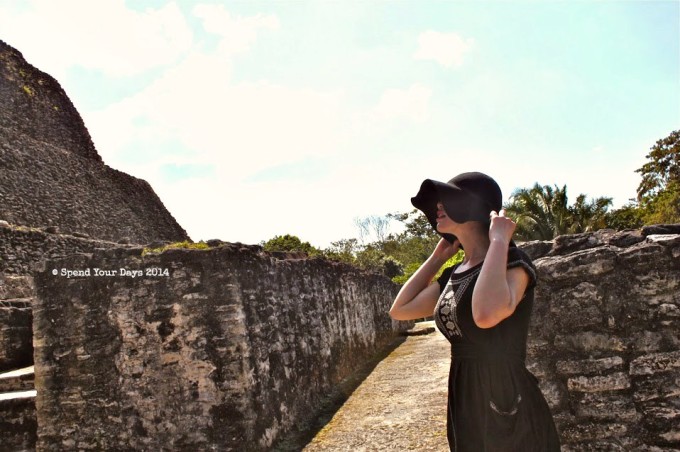 xunantunich belize el castillo mayan ruin