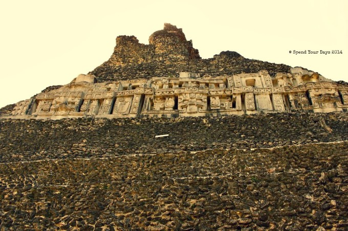 xunantunich belize mayan ruin