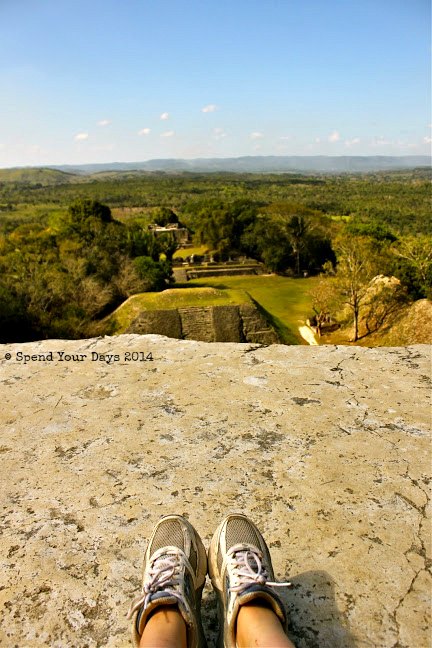 xunantunich belize el castillo view mayan ruin