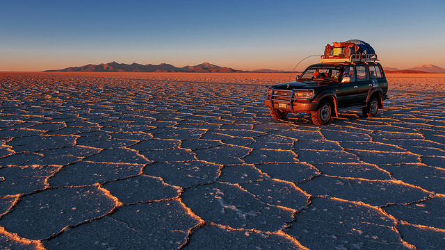 salar de uyuni bolivia desert