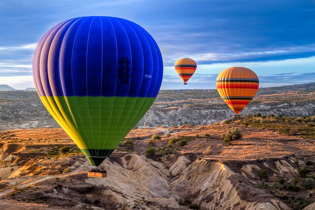 Cappadocia Turkey balloons