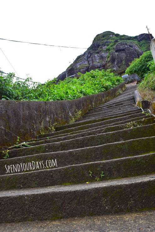 sri pada adam's peak sri lanka steps